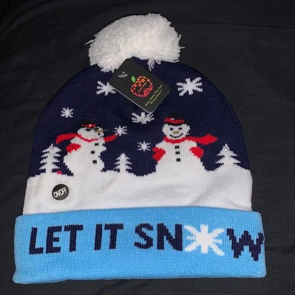 Light up holiday beanie - Picture 1 of 2